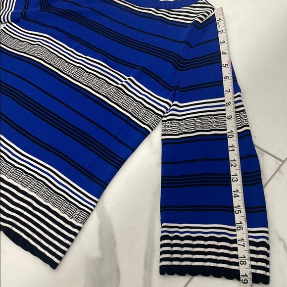 Elegant Striped Sweater in Blue Black & White 3/4 Bell Sleeves Boat Neck Size S - Picture 7 of 12
